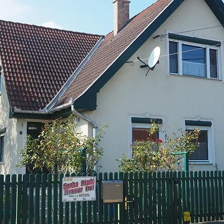 Homestay szállás Csikos *