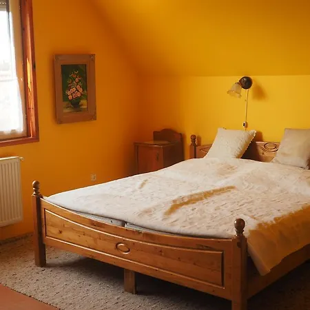 Csikos Δωμάτια σε οικογενειακή κατοικία Hortobágy